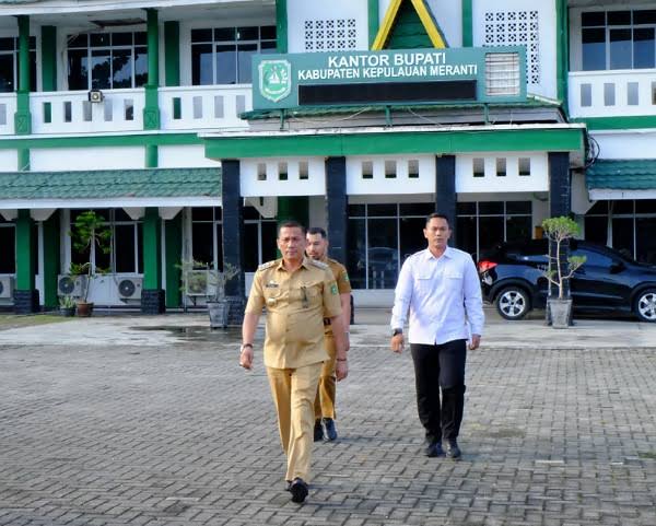 Bupati nonaktif M Adil bikin heboh gegara gadaikan aset Pemkab Meranti ke bank (foto/int)